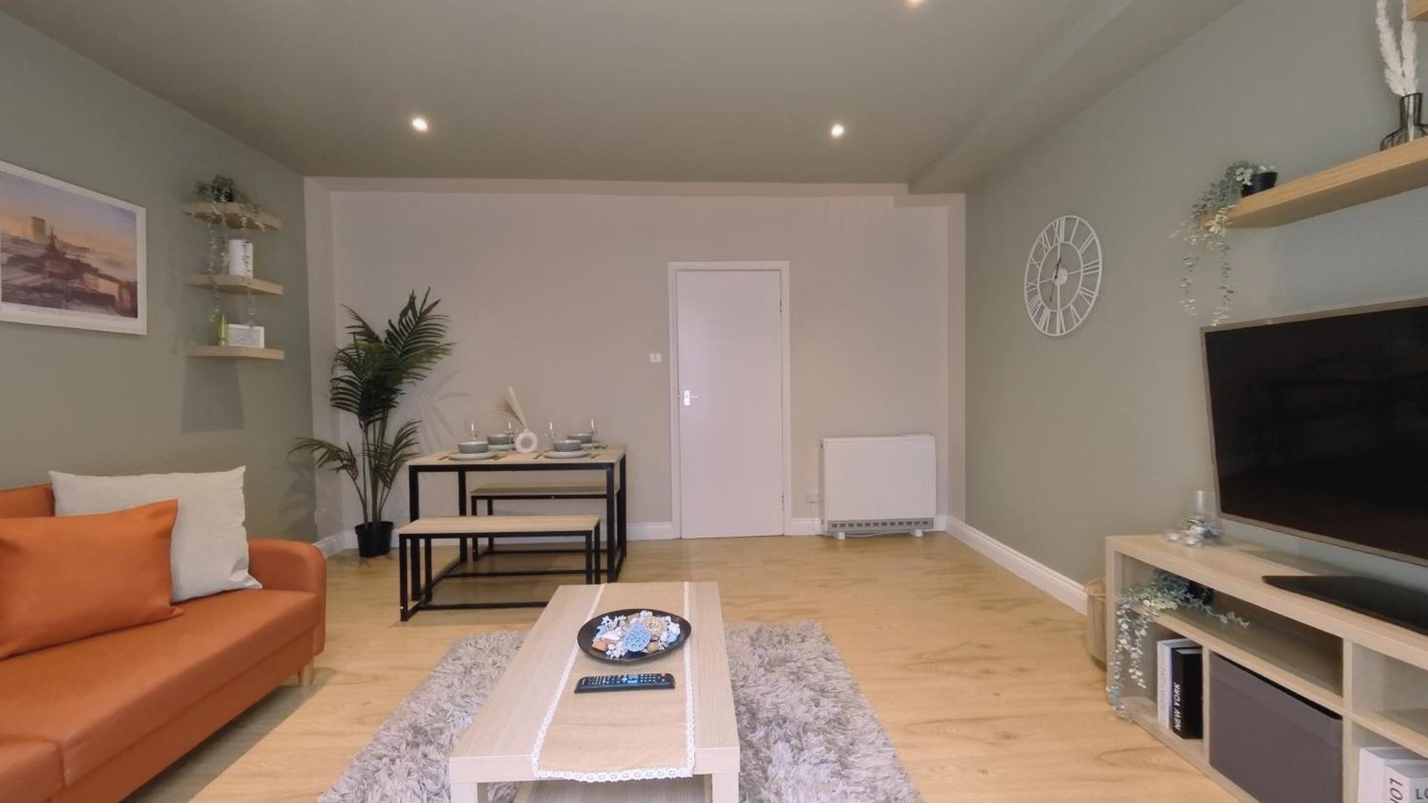 Apartment Birmingham City Stay Apartments